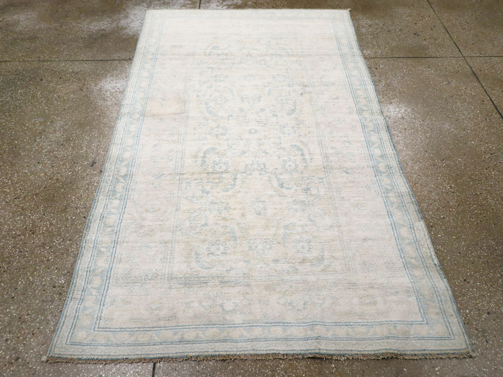 Vintage Indian Cotton Agra Rug, No.20945 - Staging