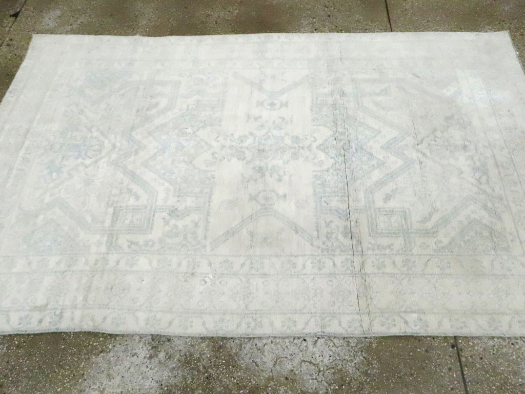 Vintage Indian Cotton Agra Rug, No.20949 - Staging