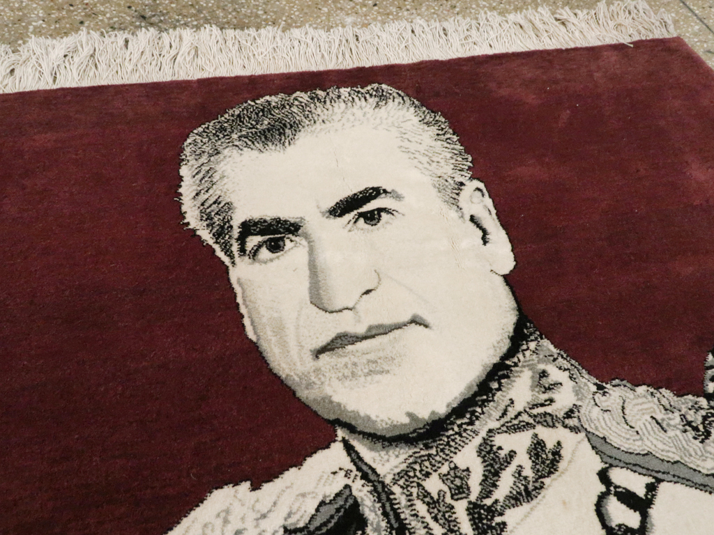 Vintage Persian Tabriz Pictorial Rug, No.21007 - Staging