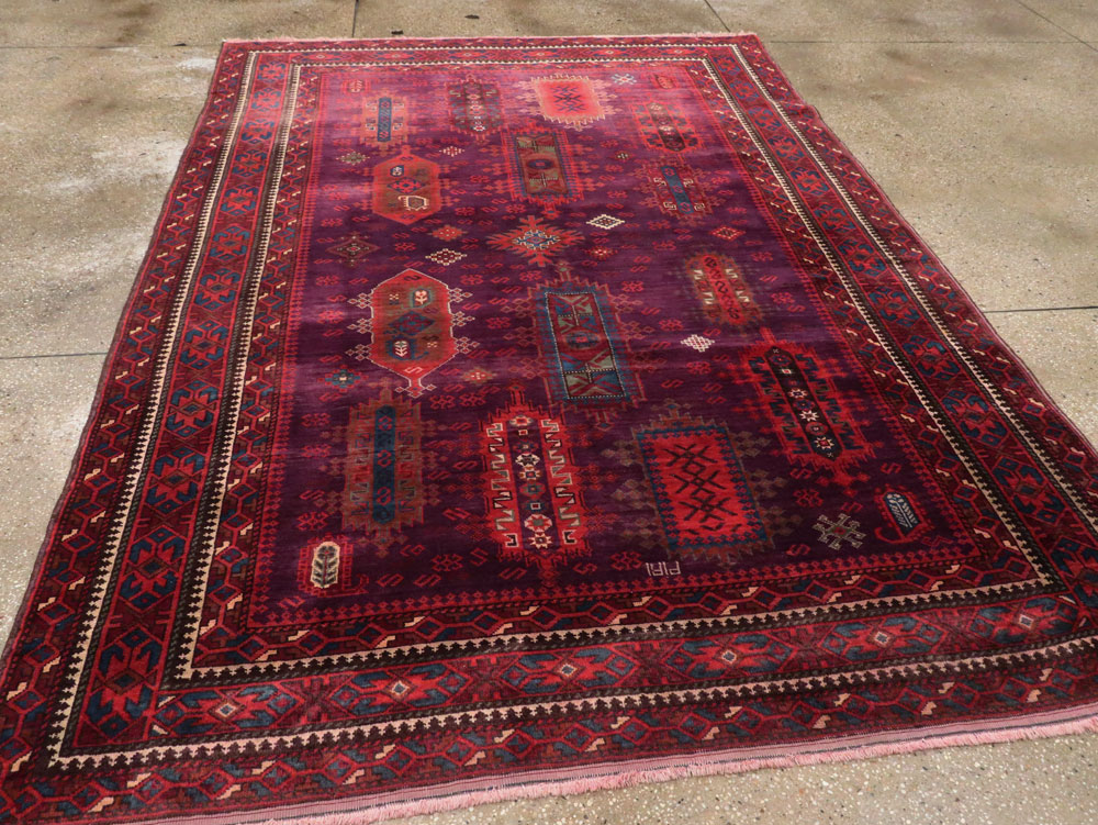 Vintage Indian Agra Carpet, No.21030 - Staging