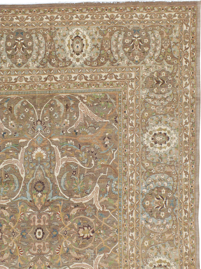 Contemporary Persian Tabriz Carpet, No.21031 - Staging