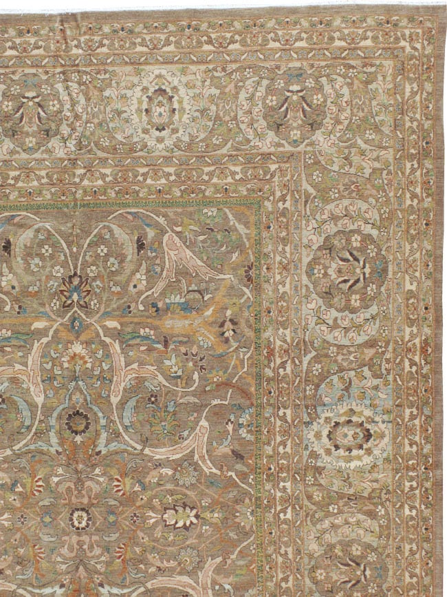 Contemporary Persian Tabriz Carpet, No.21031 - Staging