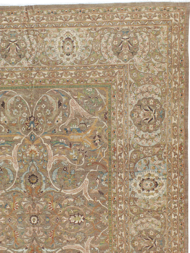 Contemporary Persian Tabriz Carpet, No.21031 - Staging