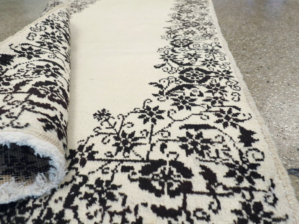 Vintage Persian Tabriz Runner, No.21033 - Staging