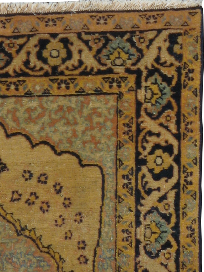 Antique Persian Tabriz Hagi Jalili Rug, No.21045 - Staging