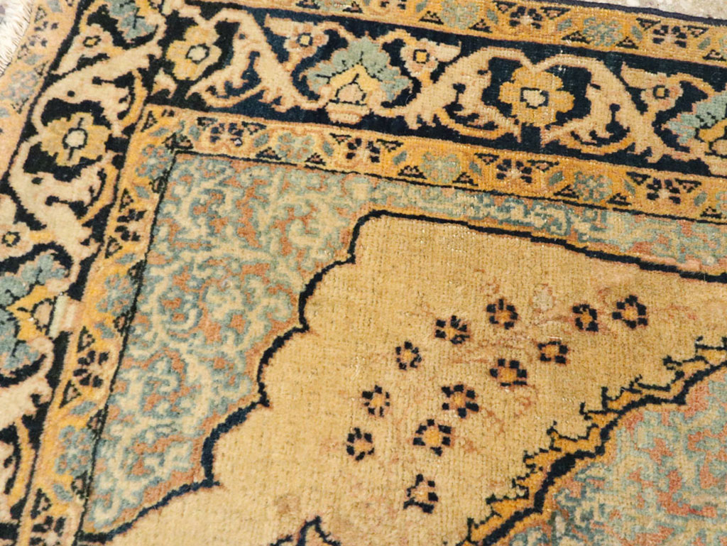 Antique Persian Tabriz Hagi Jalili Rug, No.21045 - Staging