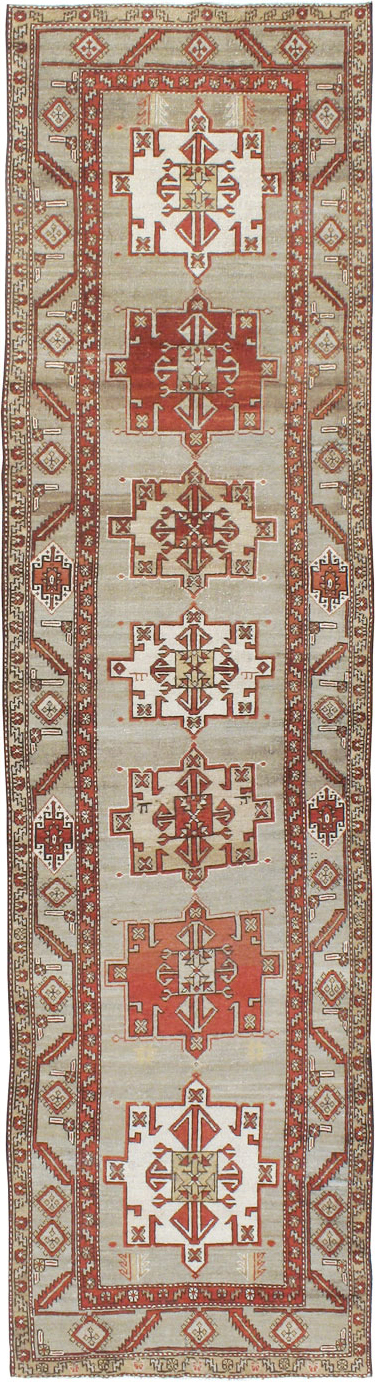 Antique Persian Karajeh Rug, No.21057 - Staging