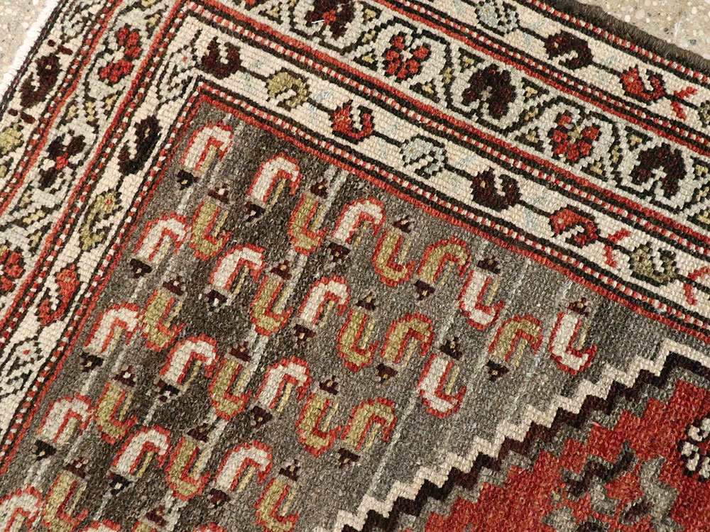 Antique Persian Malayer Rug, No.21069 - Staging