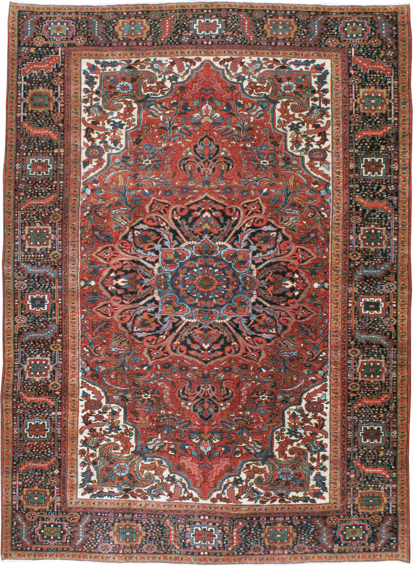 Vintage Persian Heriz Carpet, No.21148 - Staging