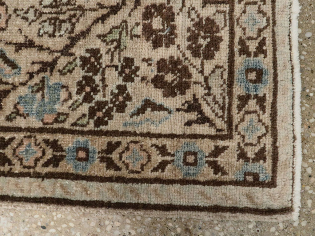 Antique Persian Mashad Rug, No.21156 - Staging