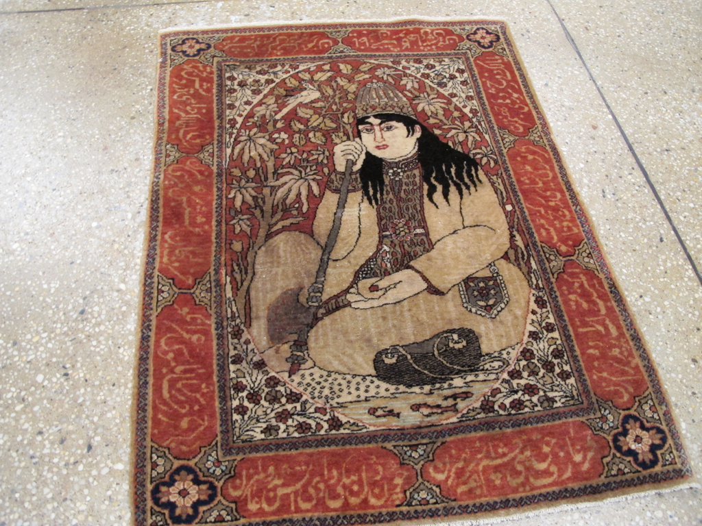 Antique Persian Mohtasham Kashan Pictorial Rug, No.21169 - Staging