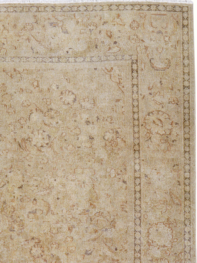 Antique Persian Kashan Rug, No.21189 - Staging
