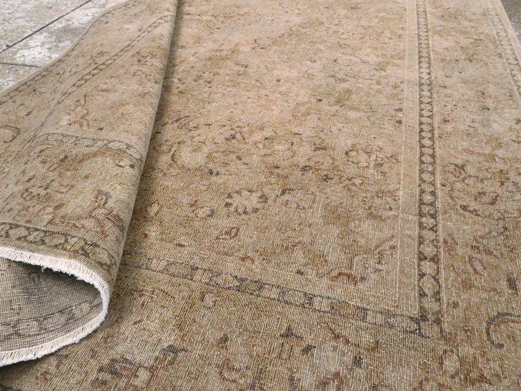 Antique Persian Kashan Rug, No.21189 - Staging