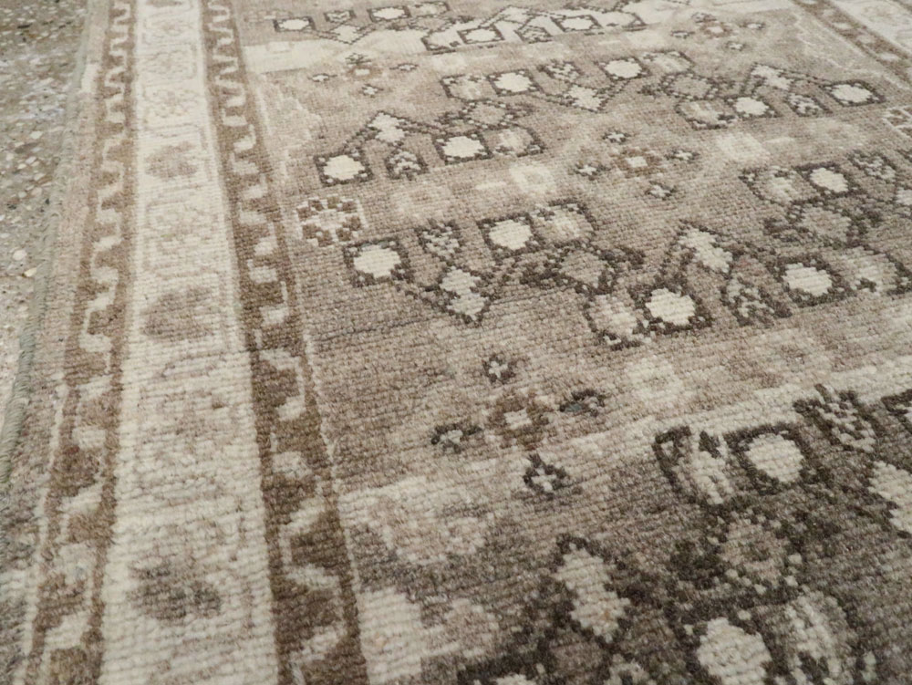 Vintage Persian Malayer Rug, No.21212 - Staging