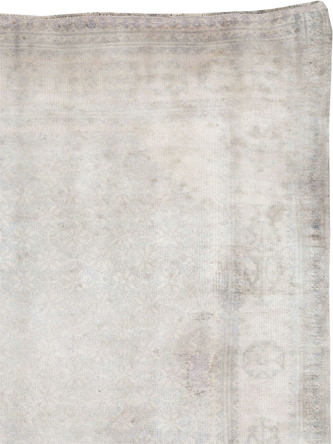 Vintage Persian Flat-weave Kilim, No.21216 - Staging