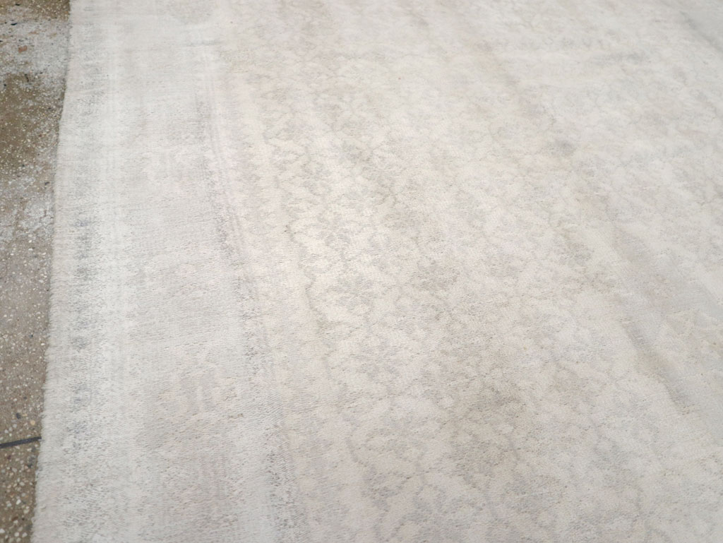 Vintage Persian Flat-weave Kilim, No.21216 - Staging