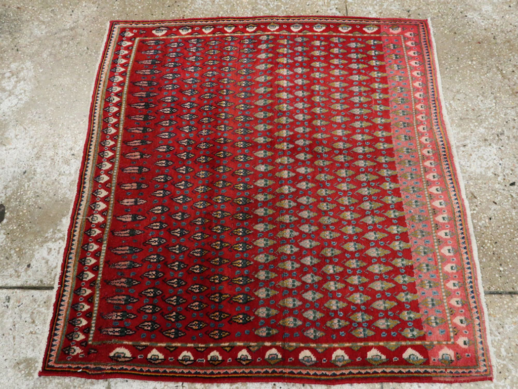 Vintage Persian Kashan Rug, No.21226 - Staging