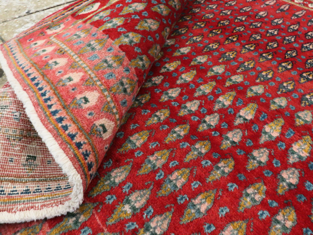 Vintage Persian Kashan Rug, No.21226 - Staging