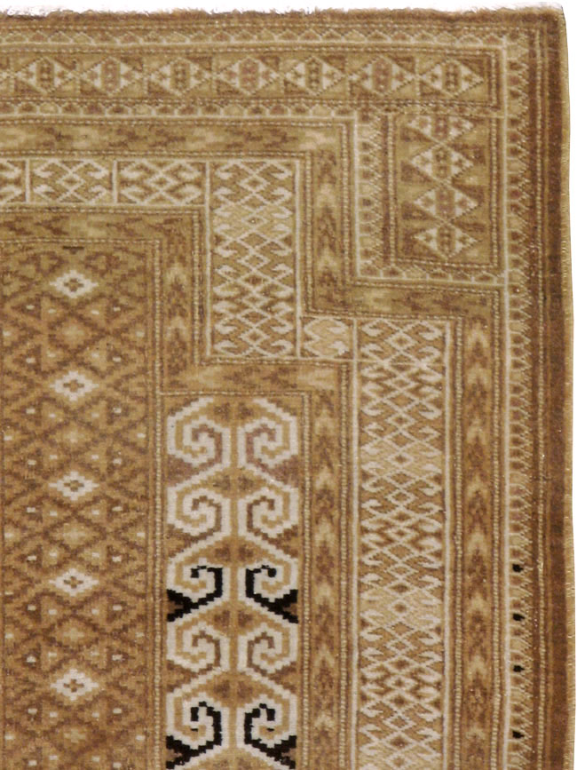 Antique Central Asian Turkoman Rug, No.21232 - Staging
