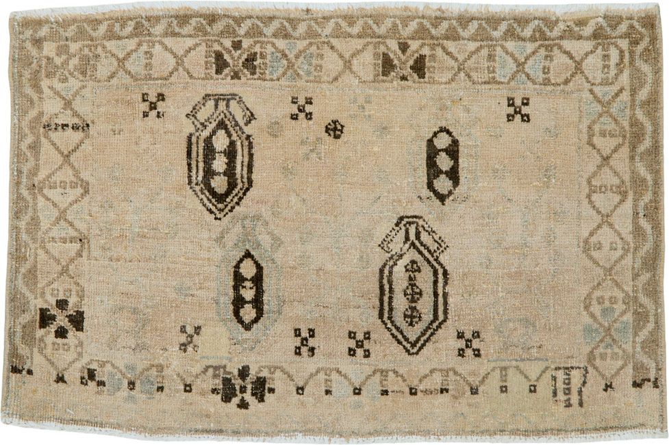 Vintage Persian Afshar Rug, No.21239 - Staging