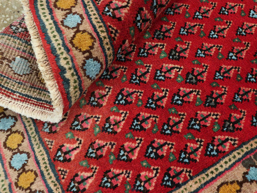 Vintage Persian Kashan Rug, No.21240 - Staging