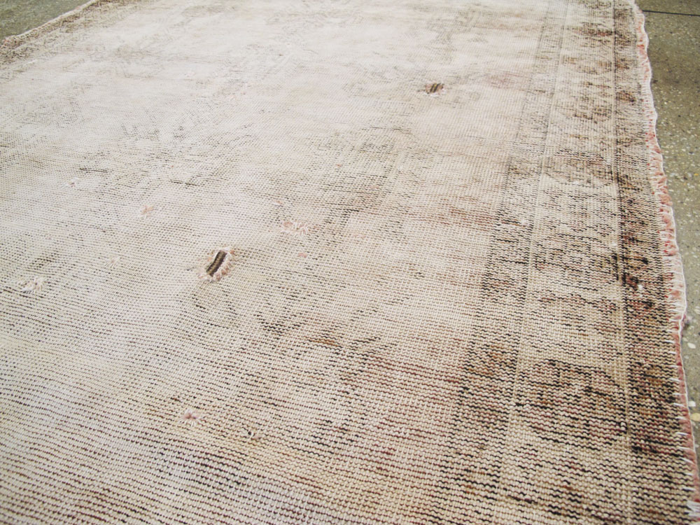 Antique Persian Afshar Rug, No.21255 - Staging