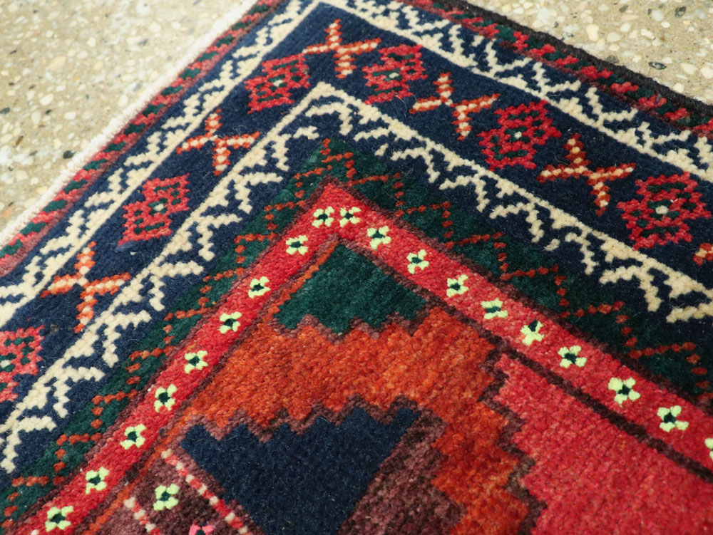 Vintage Persian Baluch Rug, No.21262 - Staging