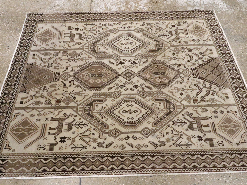 Vintage Persian Afshar Rug, No.21290 - Staging