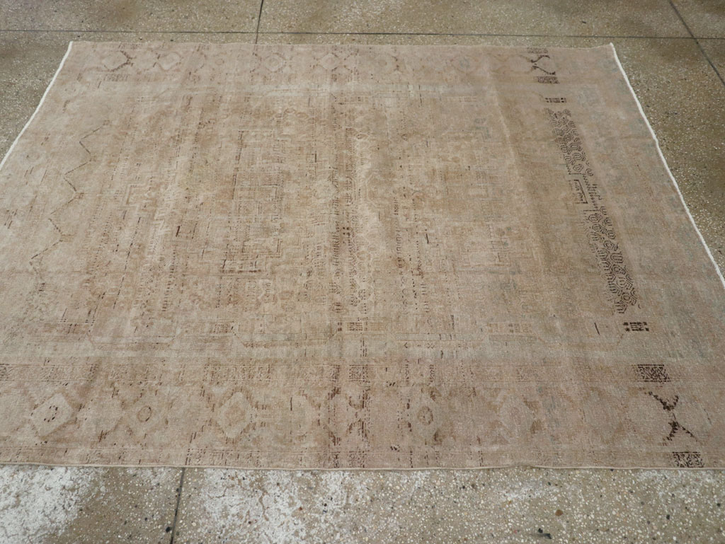 Vintage Persian Afshar Rug, No.21300 - Staging