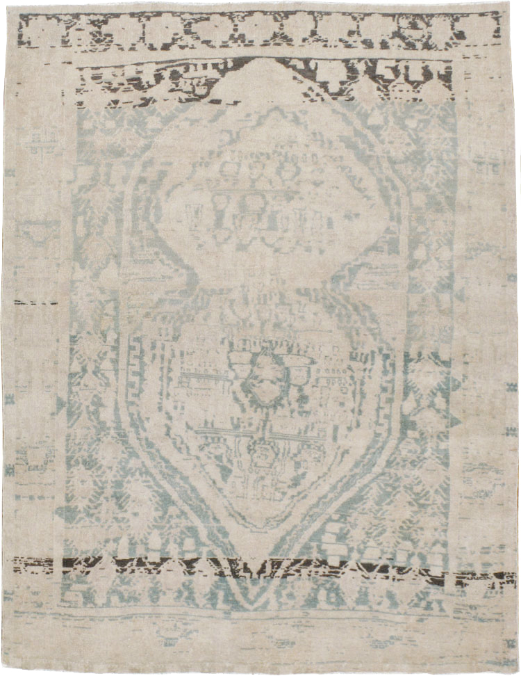 Vintage Persian Afshar Rug, No.21307 - Staging