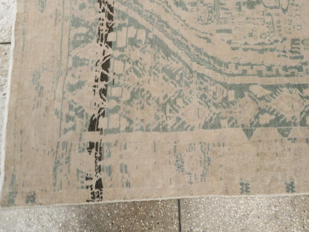 Vintage Persian Afshar Rug, No.21307 - Staging