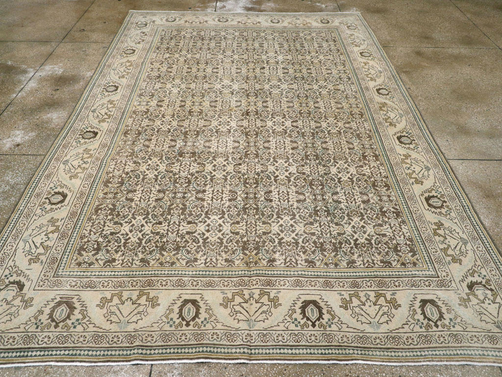 Vintage Persian Mahal Carpet, No.21312 - Staging