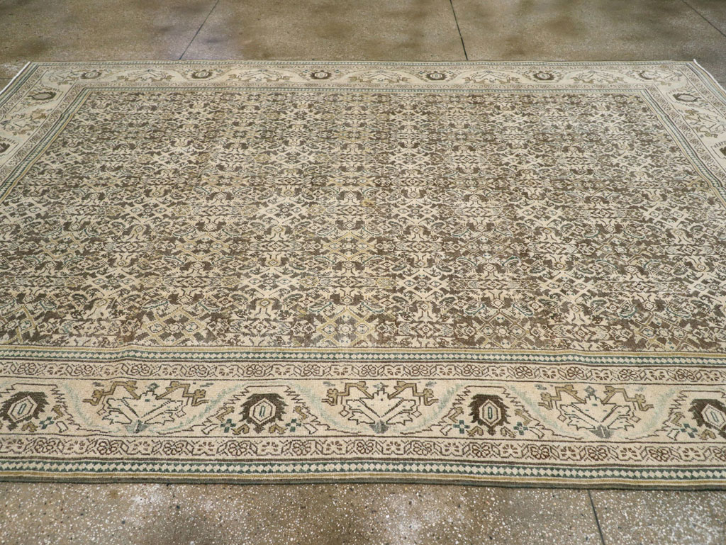 Vintage Persian Mahal Carpet, No.21312 - Staging