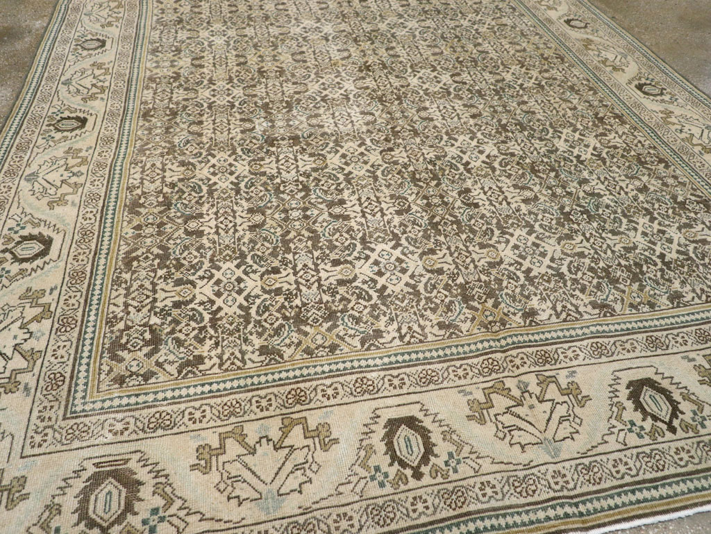 Vintage Persian Mahal Carpet, No.21312 - Staging