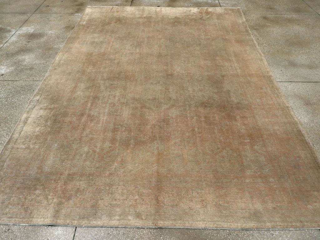 Antique Turkish Sivas Distressed Rug, No.21325 - Staging