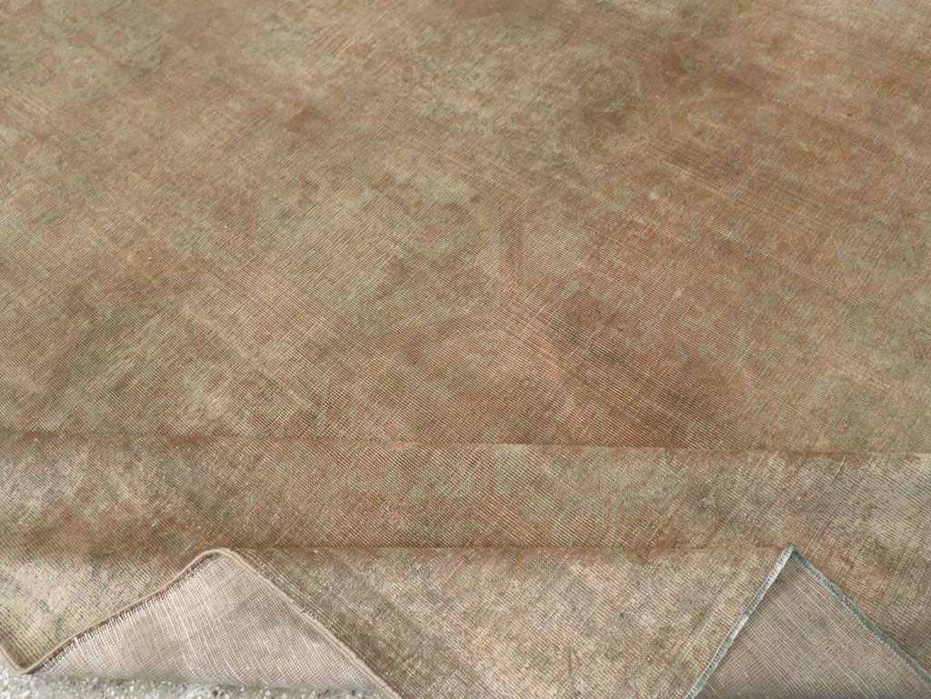 Antique Turkish Sivas Distressed Rug, No.21325 - Staging