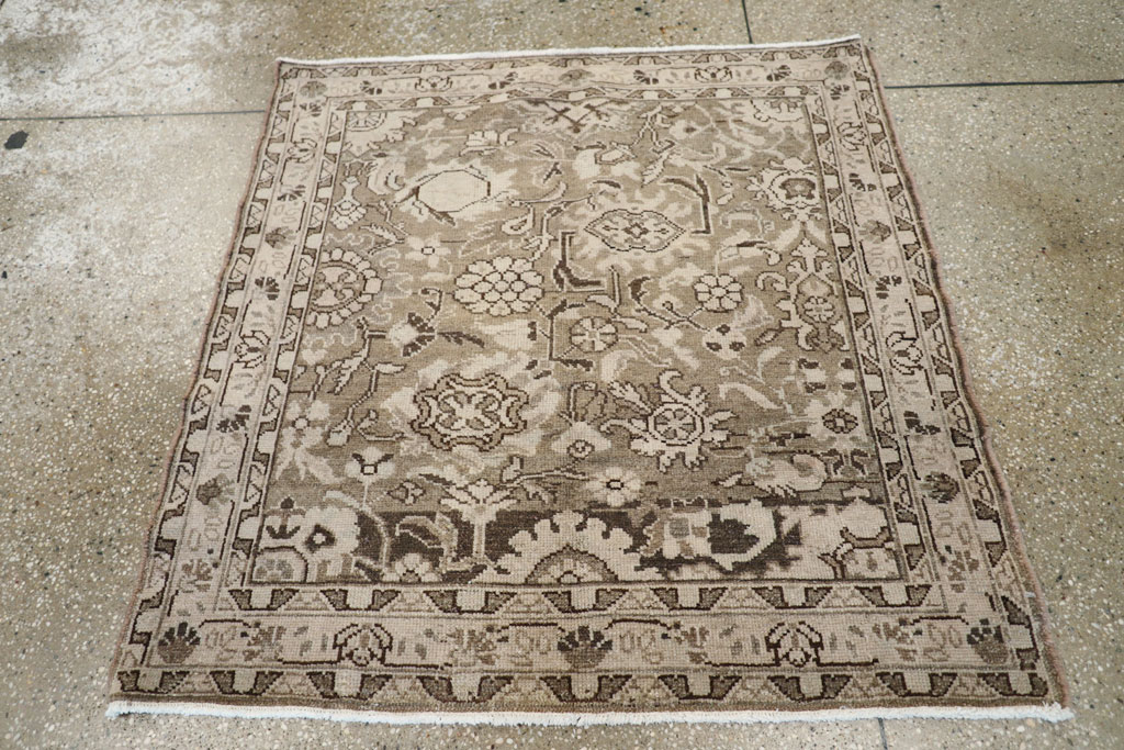 Vintage Malayer Square Rug, No.21372 - Staging