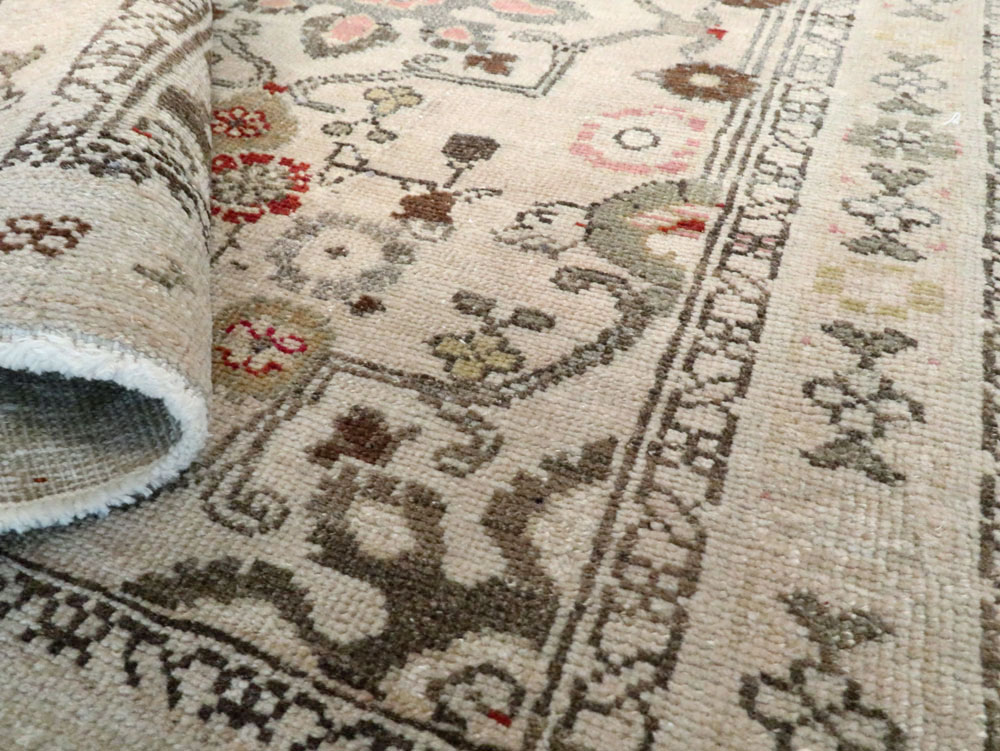 Vintage Persian Malayer Rug, No.21373 - Staging