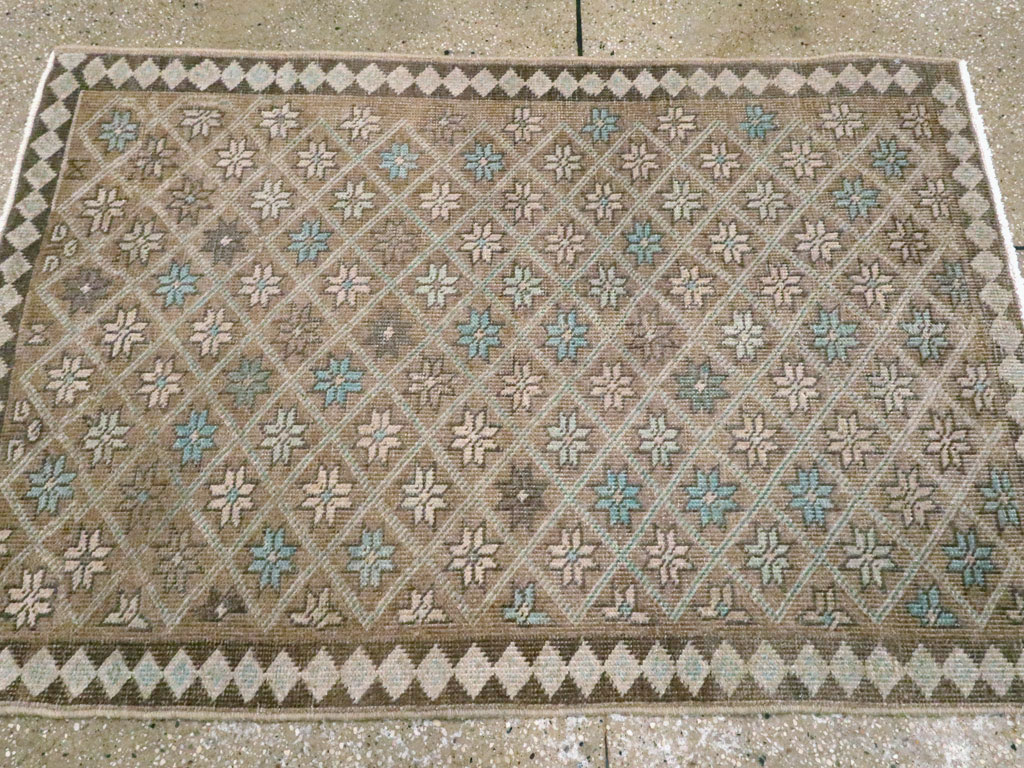 Vintage Tabriz Rug, No.21400 - Staging