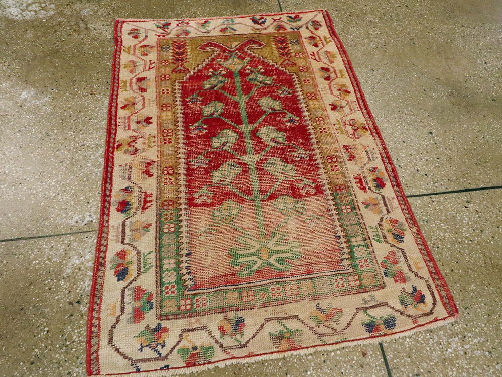 Antique Turkish Oushak Rug, No.21412 - Staging