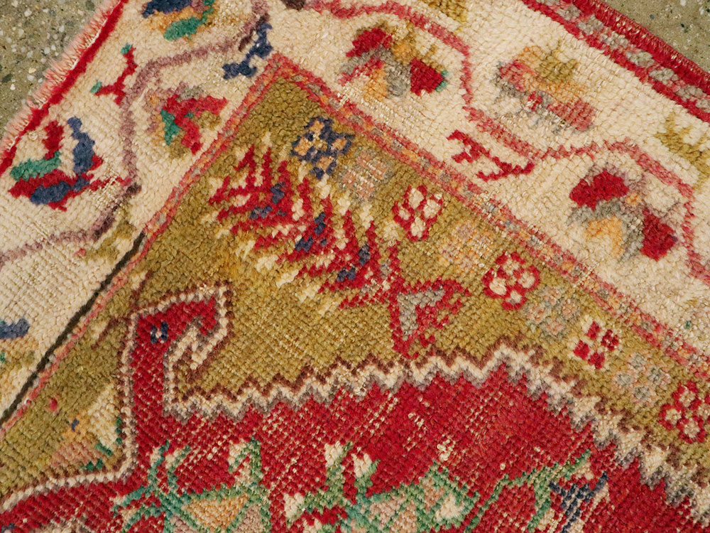 Antique Turkish Oushak Rug, No.21412 - Staging