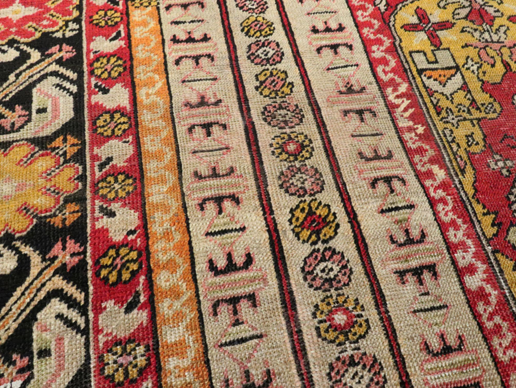 Antique Turkish Ghiordes Rug, No.21425 - Staging