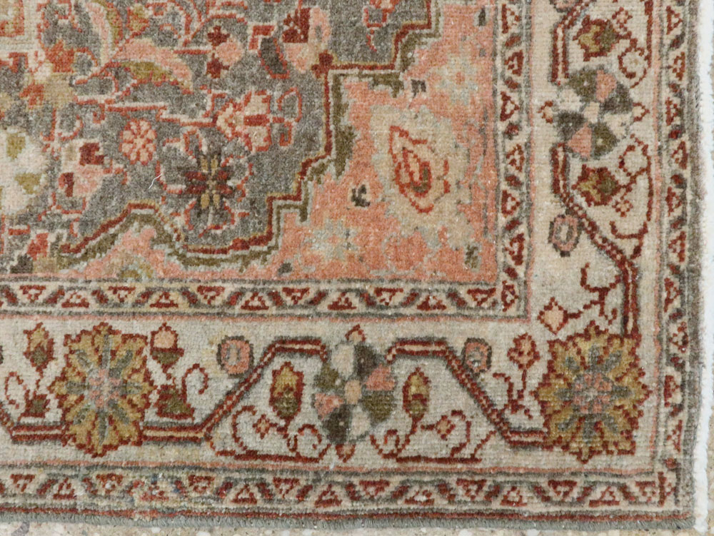 Vintage Persian Sarouk Rug, No.21428 - Staging