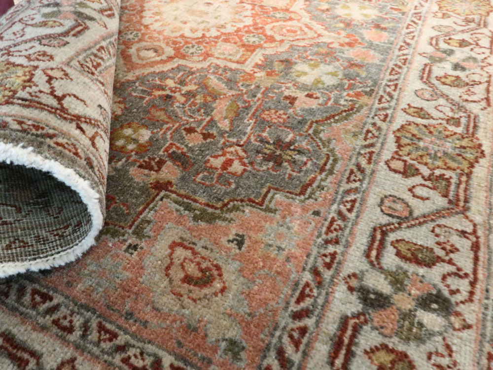 Vintage Persian Sarouk Rug, No.21428 - Staging