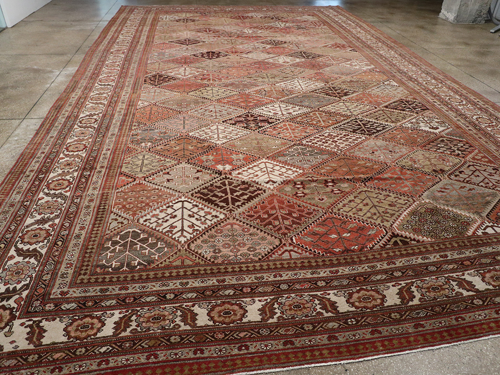 Antique Persian Malayer Carpet, No.21433 - Staging