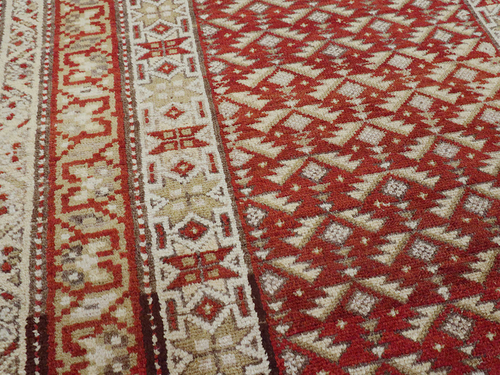Antique Kurdish Rug, No.21434 - Staging