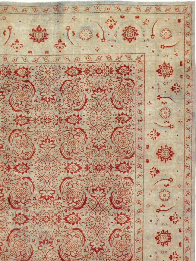 Antique Tabriz Carpet, No.21441 - Staging