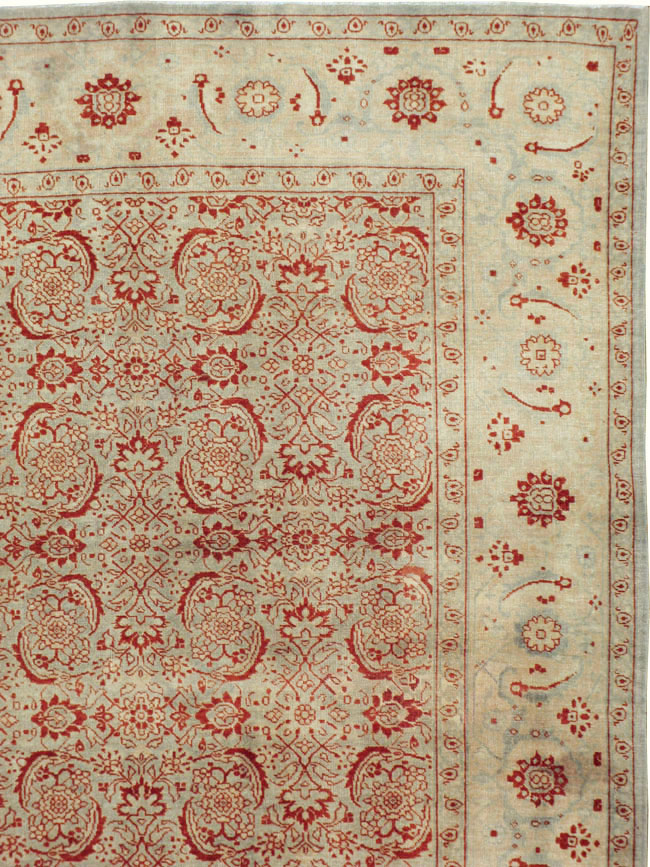Antique Tabriz Carpet, No.21441 - Staging
