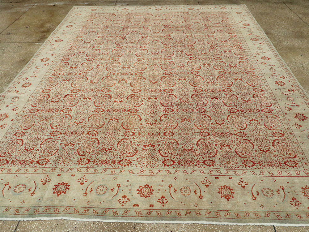 Antique Tabriz Carpet, No.21441 - Staging