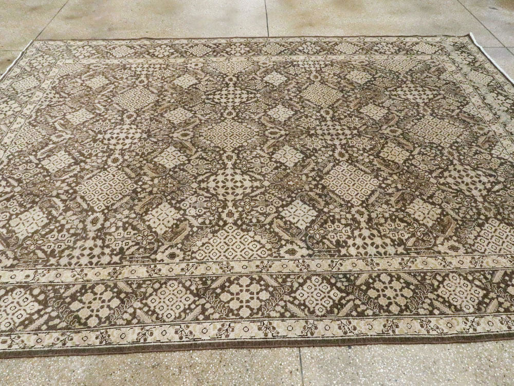 Antique Tabriz Carpet, No.21506 - Staging